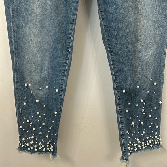 Pilcro beaded jeans size 30 - Picture 1 of 3